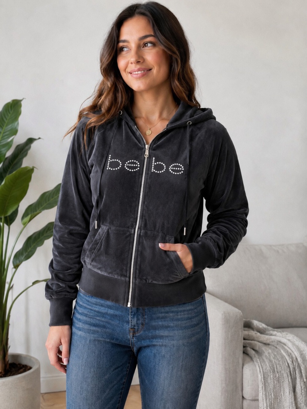 Hooded Zip-Up Sweatshirt Women’s NWT Size XL Black Velour